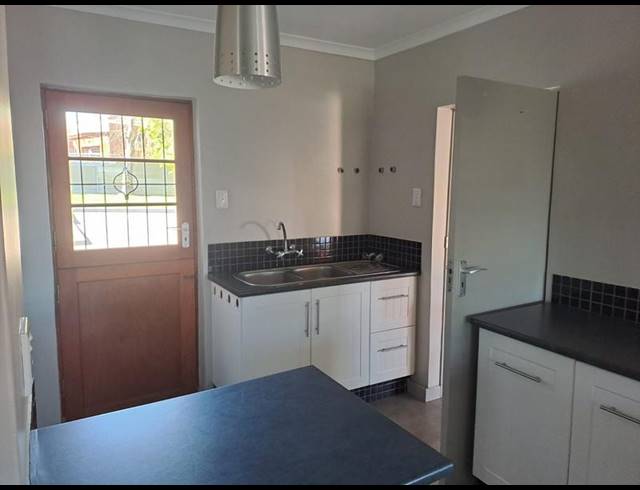 3 BEDROOM PROPERTY TO RENT IN ROOI RIVIER RIF